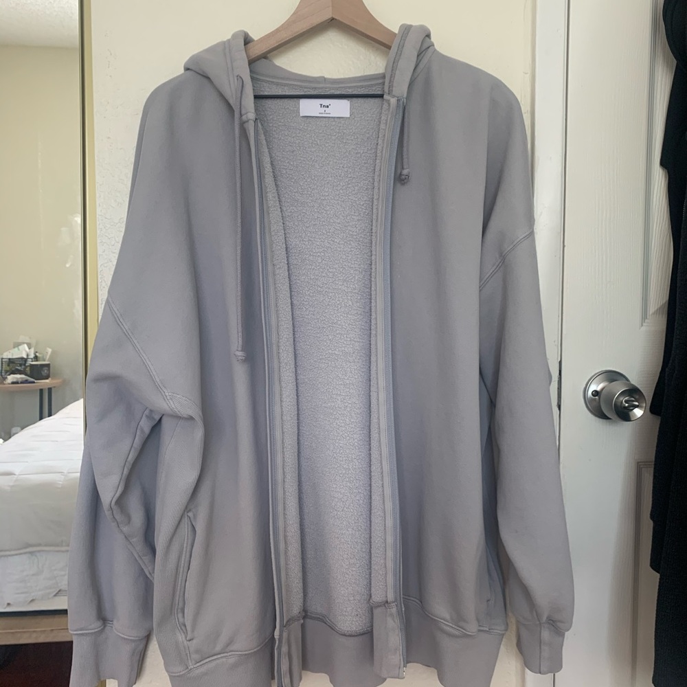 Aritzia TNA Boyfriend Zip Hoodie sz 3